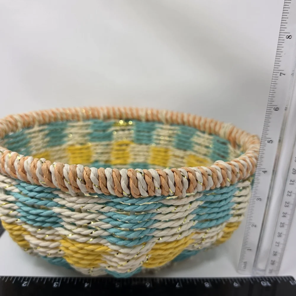 Basket Woven Round 9
